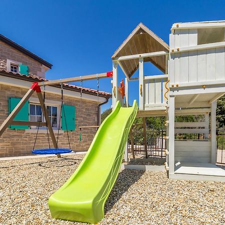 Holiday House Chiara Vrh  Exterior foto